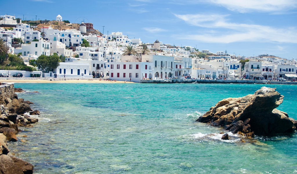 Mykonos Solo Travel – Why to Choose Mykonos Island Greece