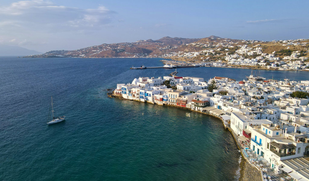 Mykonos Solo Travel – Little Venice in Mykonos Greece