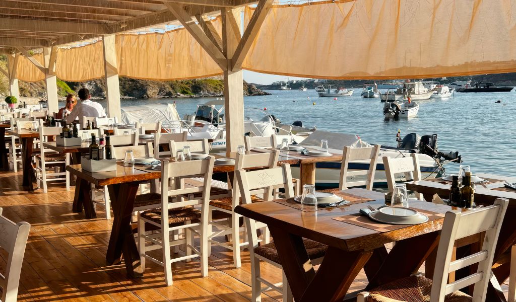 Apaggio Restaurant Mykonos – Best Restaurants in Mykonos