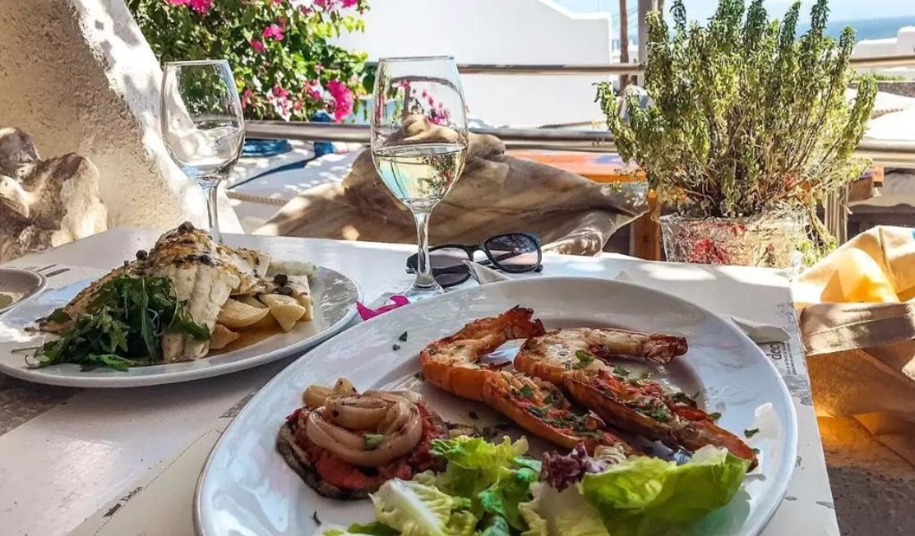 Nikos Gallop Mykonos – Best Restaurants in Mykonos