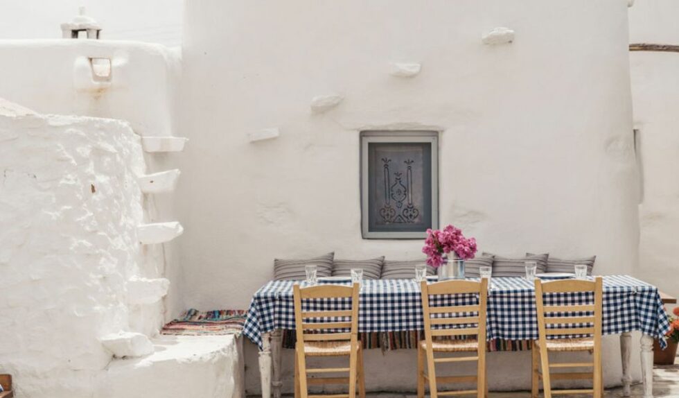 Best Restaurants in Mykonos: Top Dining Spots Guide 2024