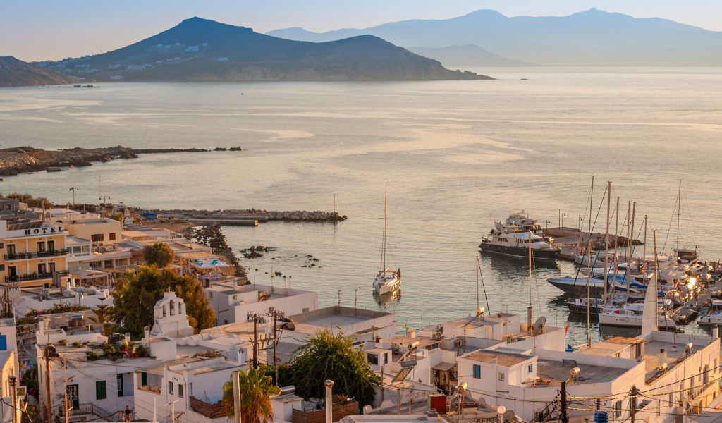 Travelling from Naxos to Mykonos